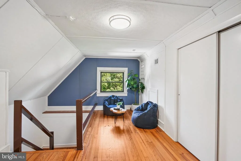 Photo of 105 SUMMERFIELD ROAD