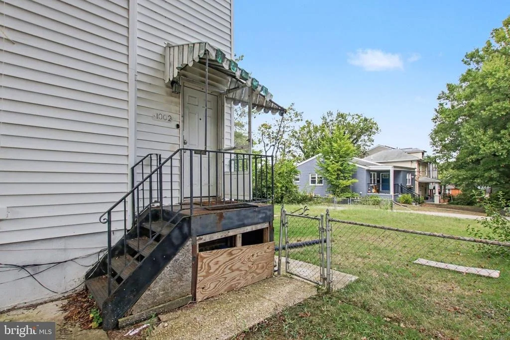 Photo of 4898 SHERIFF ROAD NE