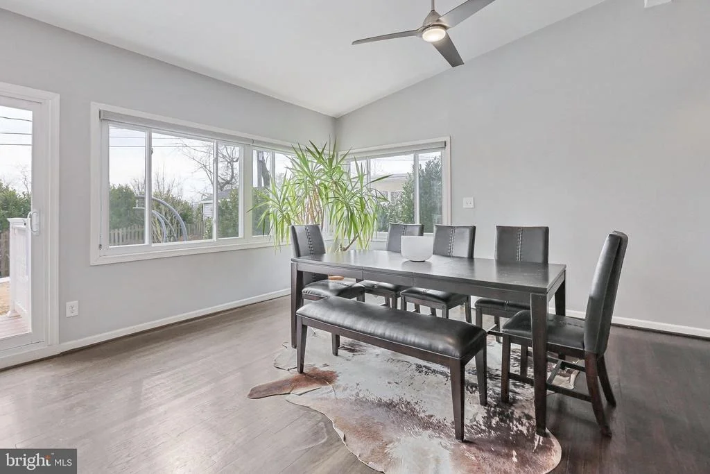 Photo of 2411 SYLVALE ROAD