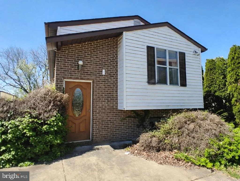Photo of 204 GRANADA ROAD