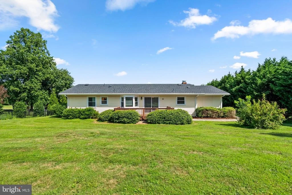Photo of 18008 MUNCASTER ROAD