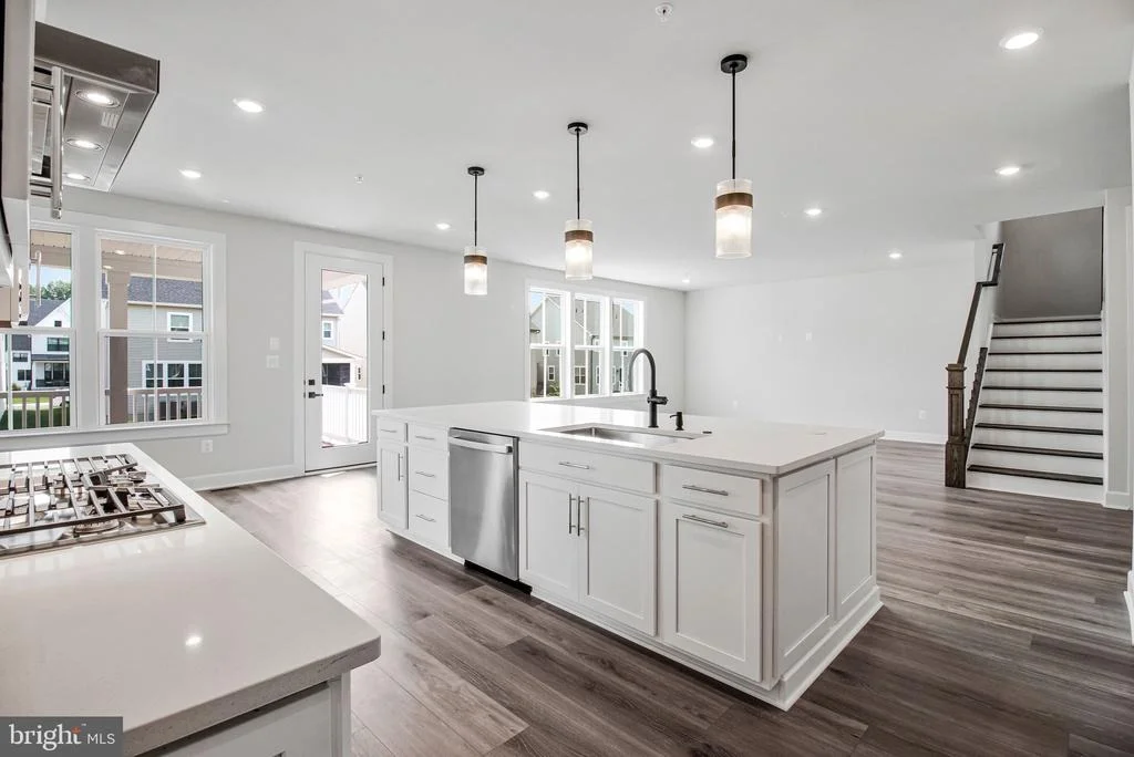 Photo of 1423 CRANESBILL LANE