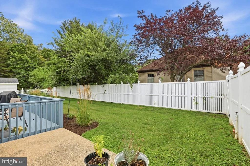 Photo of 727 N GOVERNORS AVENUE