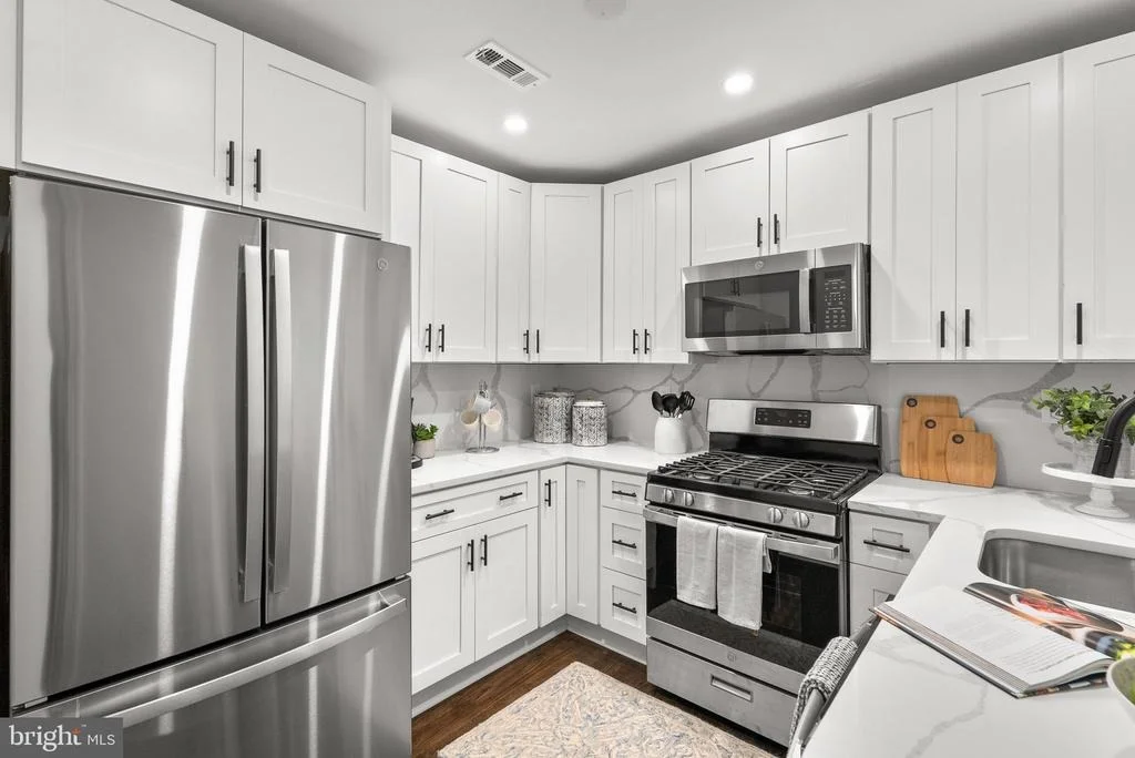 Photo of 10612 DUNKIRK DRIVE