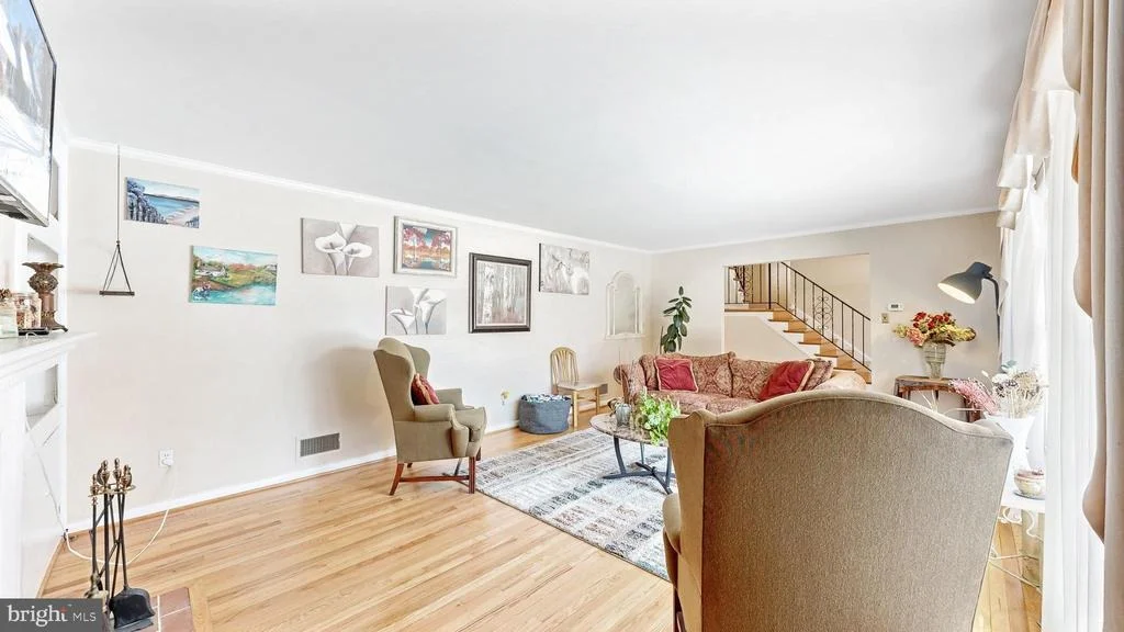 Photo of 102 MERIDEN DRIVE