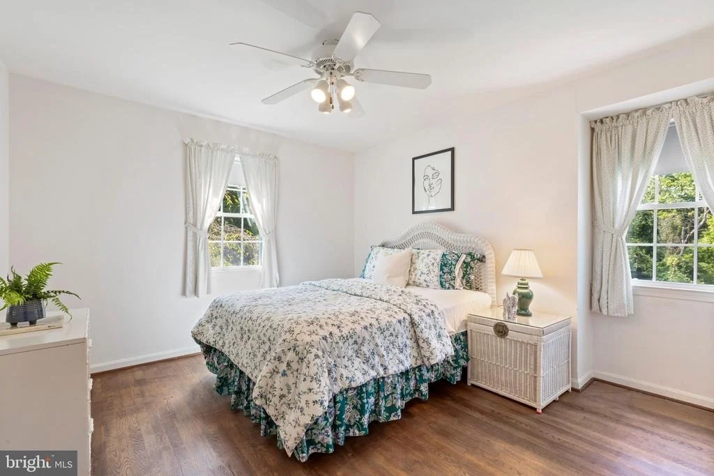 Photo of 11729 DEVILWOOD DRIVE