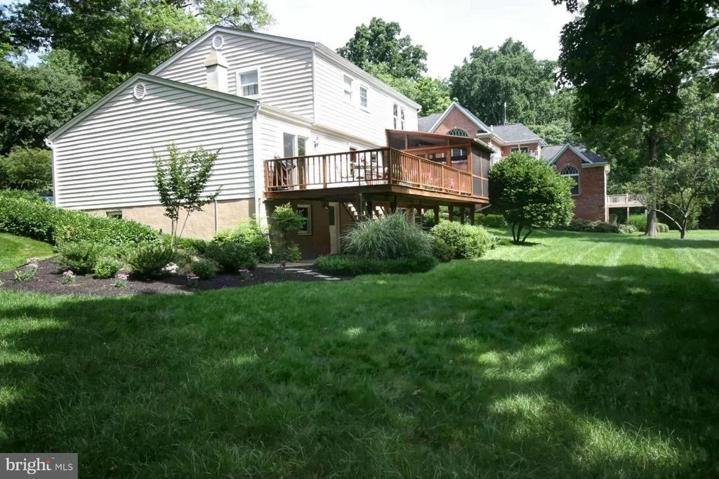 Photo of 10563 RIVULET ROW