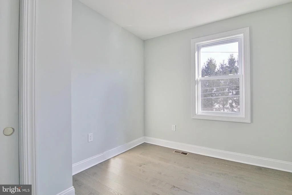 Photo of 81 TITUS MILL ROAD