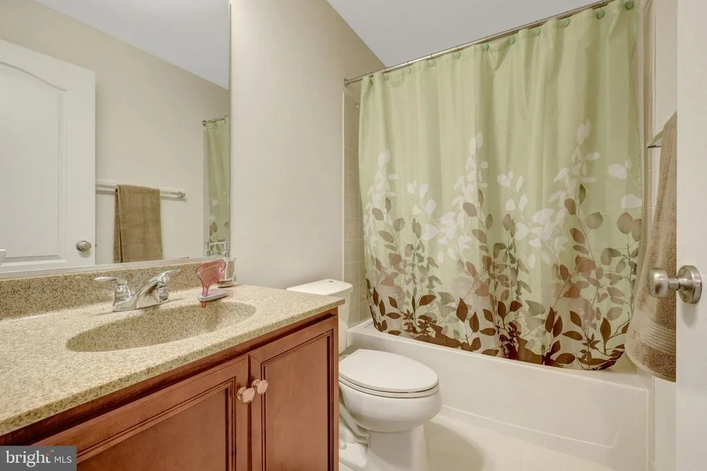Photo of 24337 EAGLES LANDING PLACE