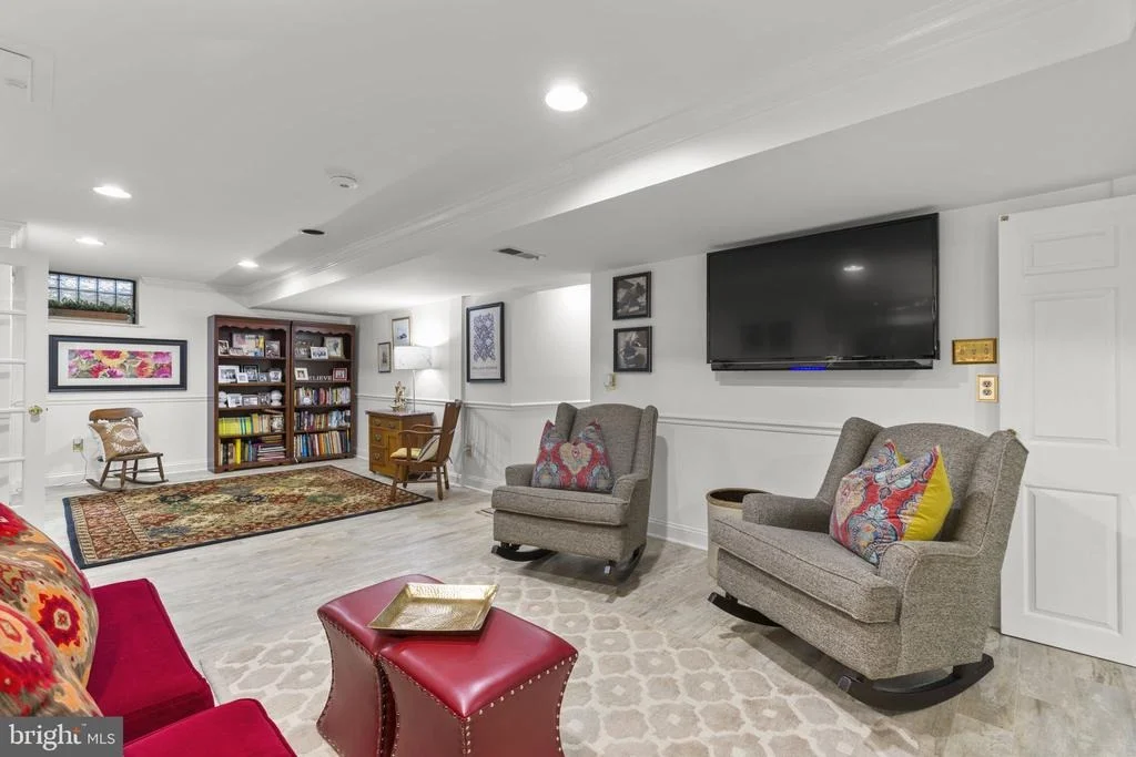 Photo of 9105 DUNLOGGIN ROAD