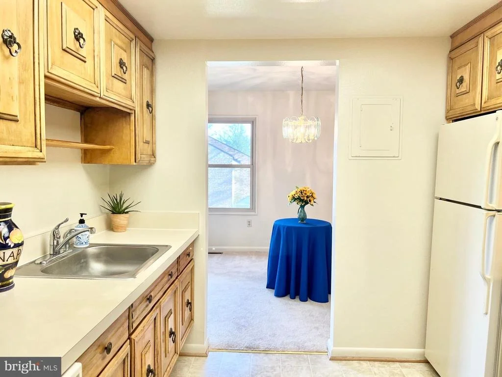 Photo of Unit 102D at 3640 GLENEAGLES DRIVE