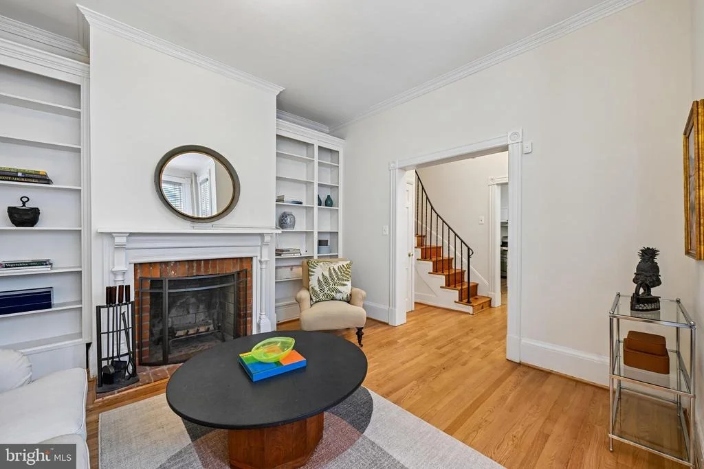 Photo of 123 7TH STREET NE