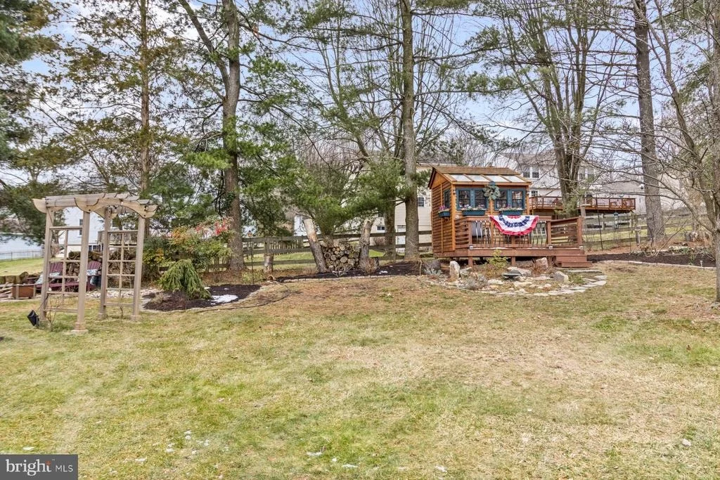 Photo of 5662 WATERLOO ROAD