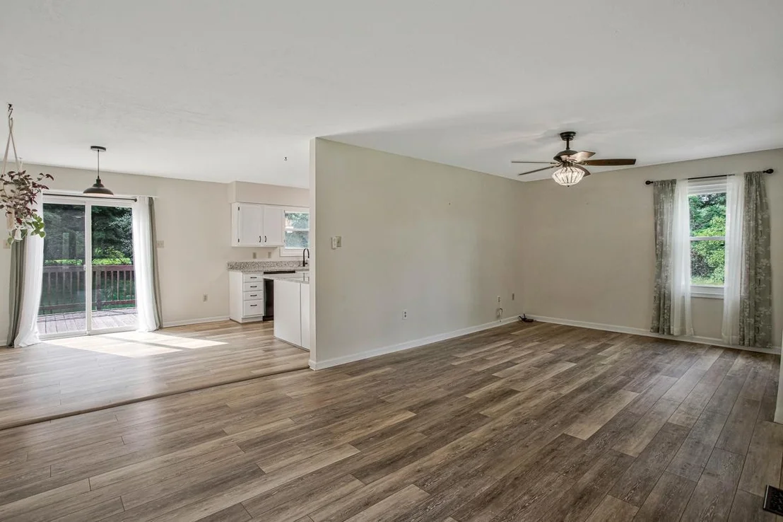 Photo of 8070 NURSERY ROAD