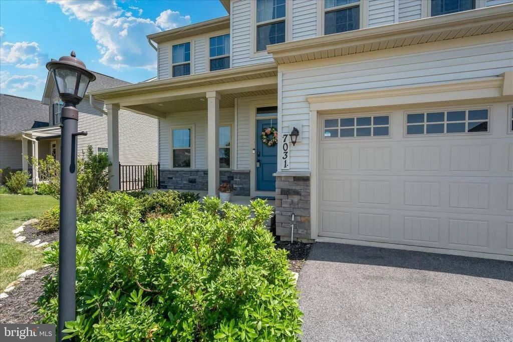 Photo of 7031 EAGLEHEAD DRIVE