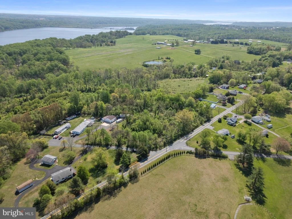 Photo of 2302 CASTLETON ROAD