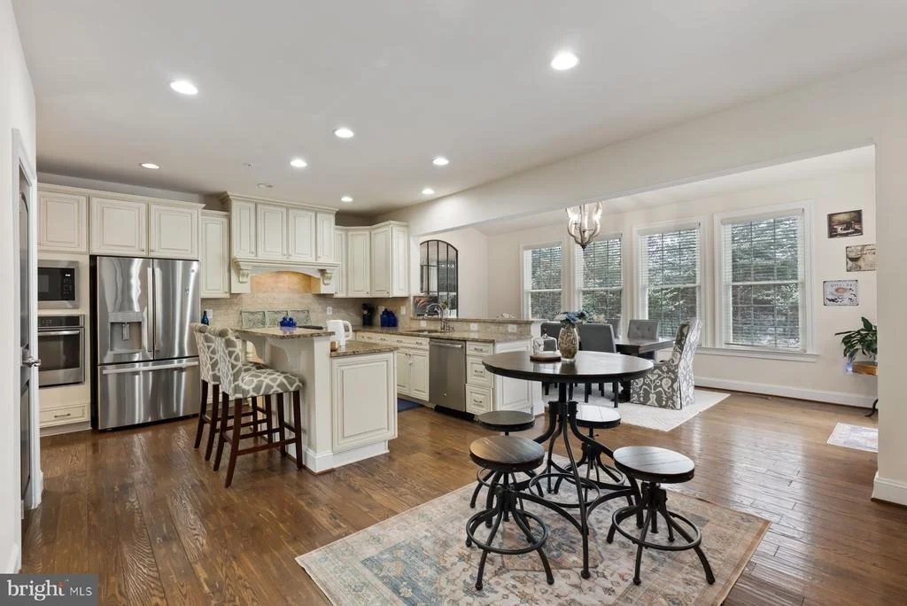 Photo of 14517 HIGHBURY LANE