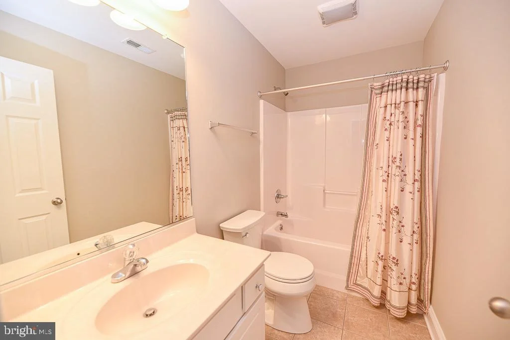 Photo of 35530 CYPRESS POINT TRL