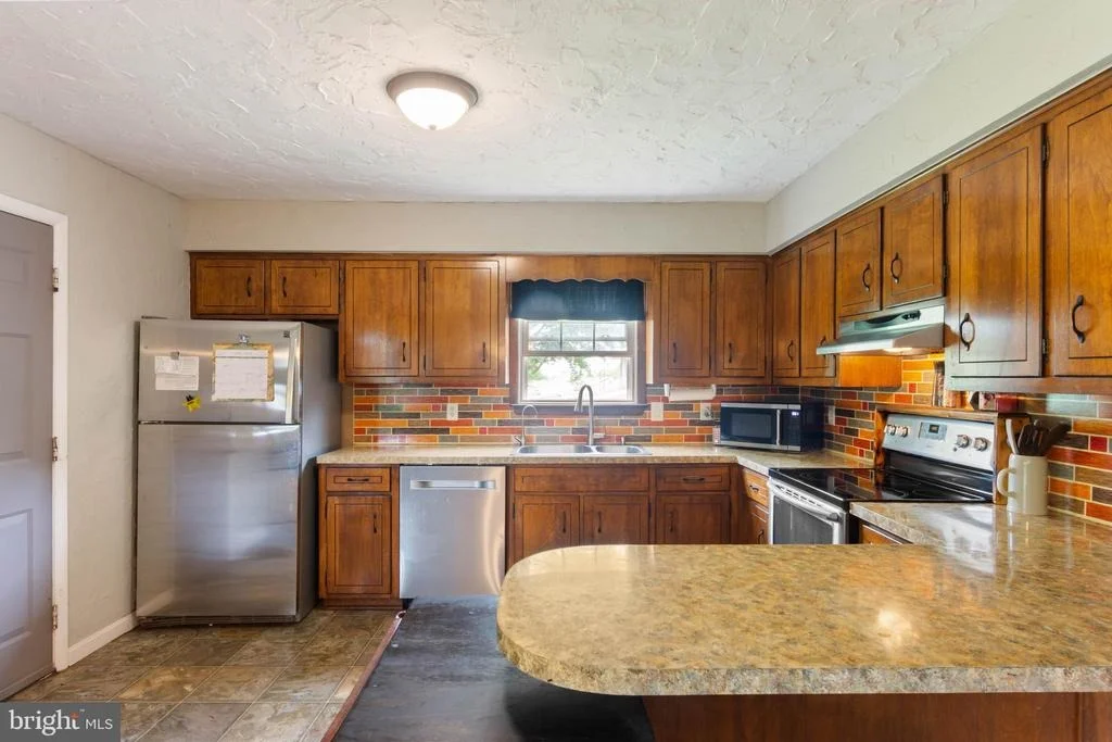 Photo of 185 PINE GROVE ROAD