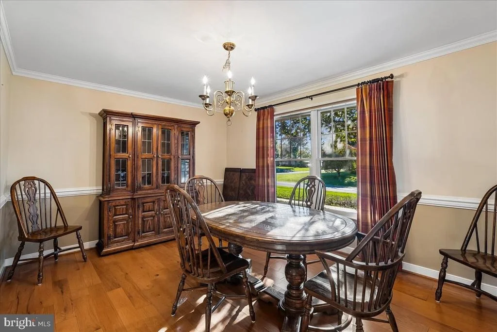 Photo of 8101 SUNDOWN LANE