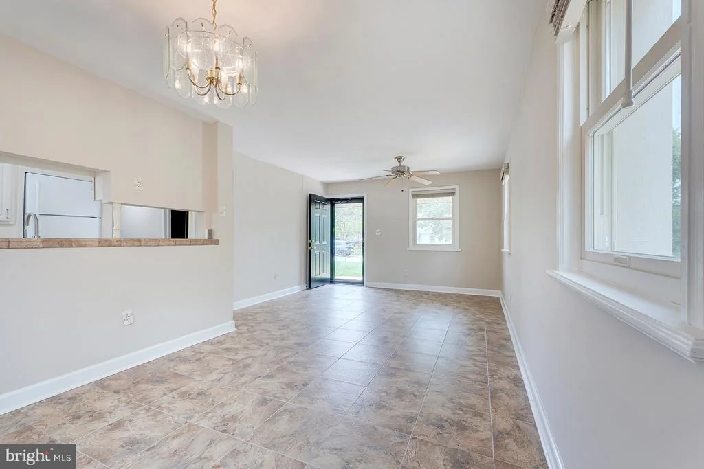 Photo of 403 JOPORTER DRIVE