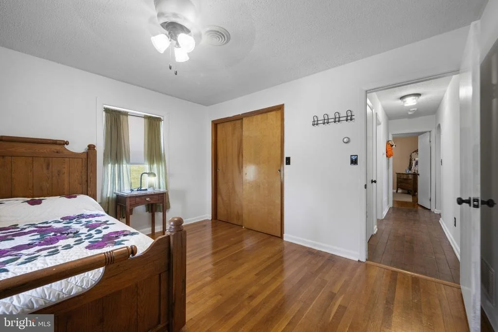 Photo of 5111 HANOVER PIKE