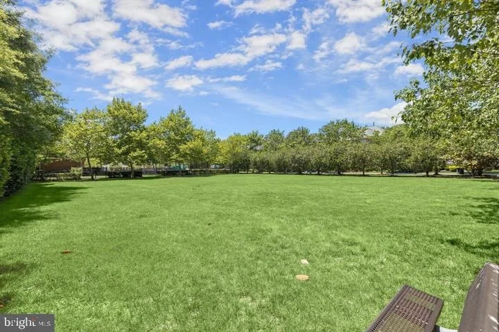 Photo of 729 CRISFIELD WAY