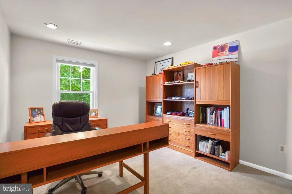 Photo of 17231 SANDY KNOLL DRIVE