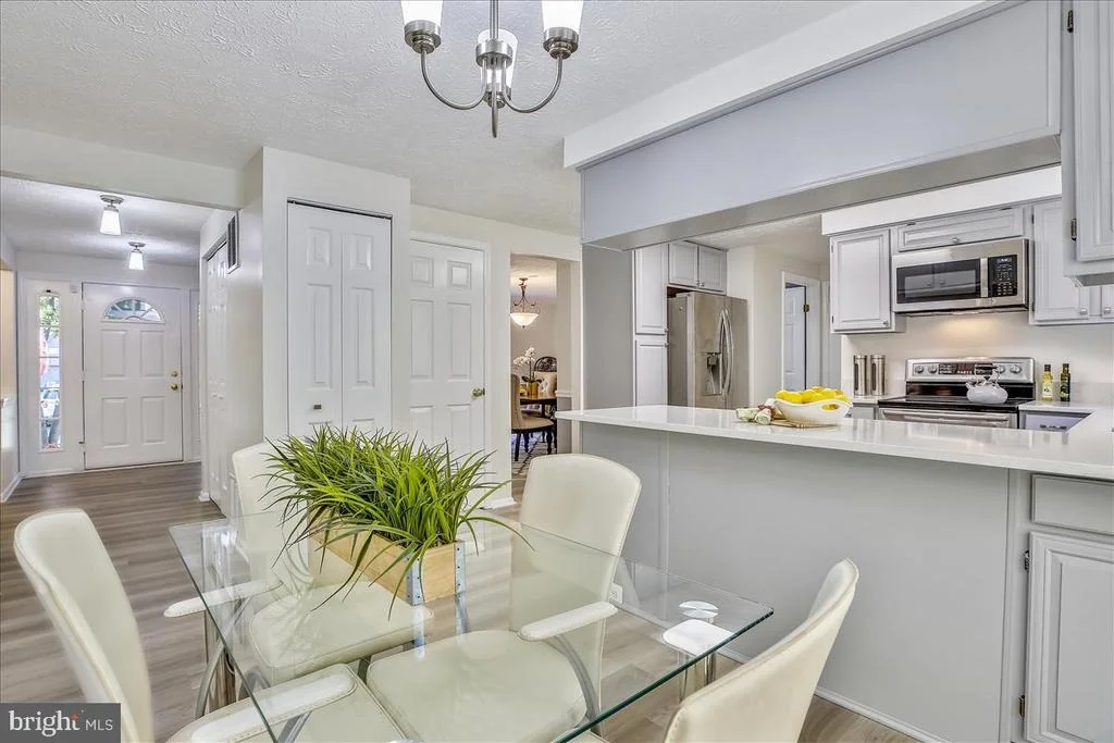 Photo of 16613 BETHAYRES ROAD
