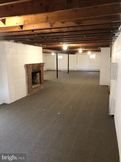Photo of 18816 MUNCASTER ROAD