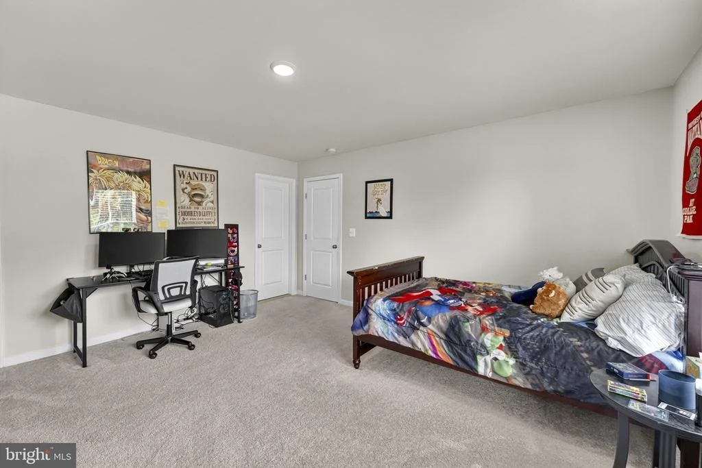 Photo of 15609 THOROUGHFARE ROAD