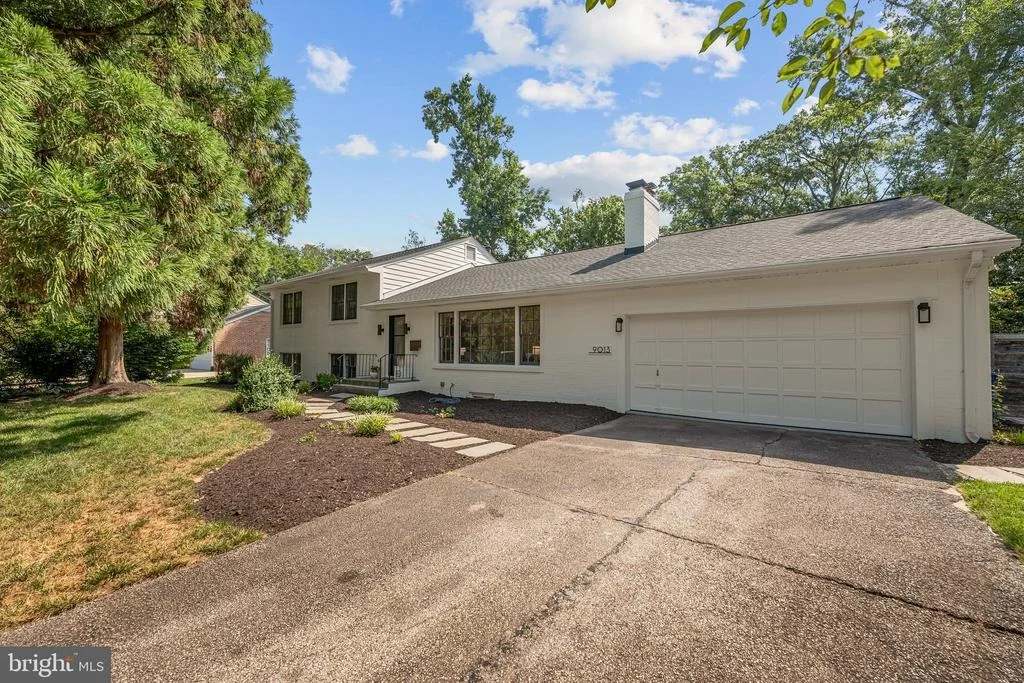 Photo of 9013 BEATTY DRIVE