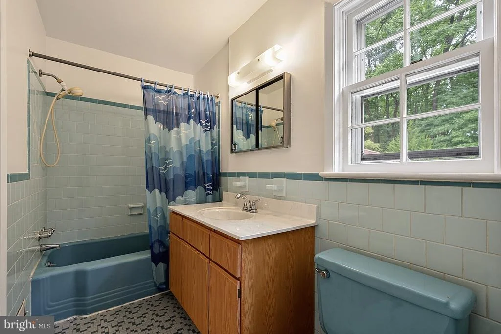 Photo of 1308 WAKE FOREST DRIVE