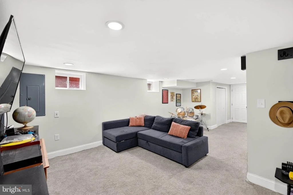 Photo of 3806 BIDDISON LANE