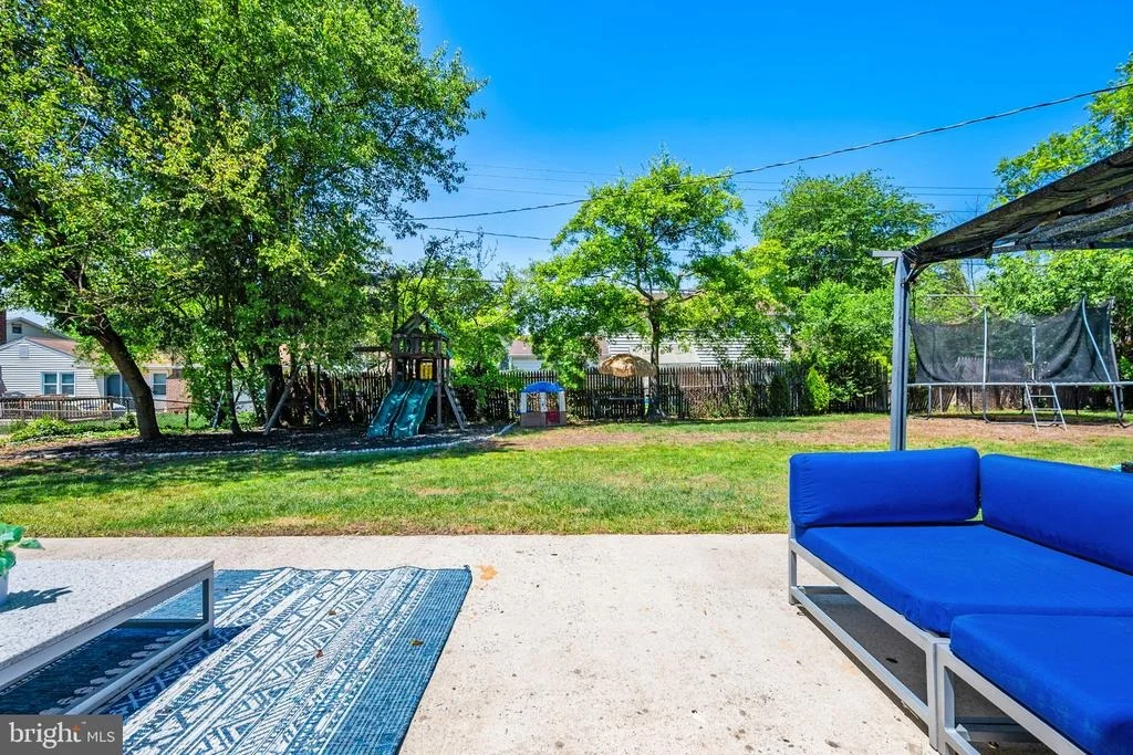 Photo of 4202 MINSTRELL LANE