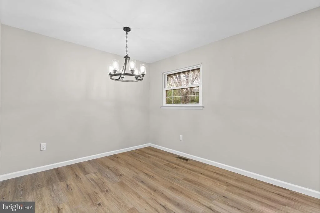 Photo of 24320 LOG HOUSE ROAD