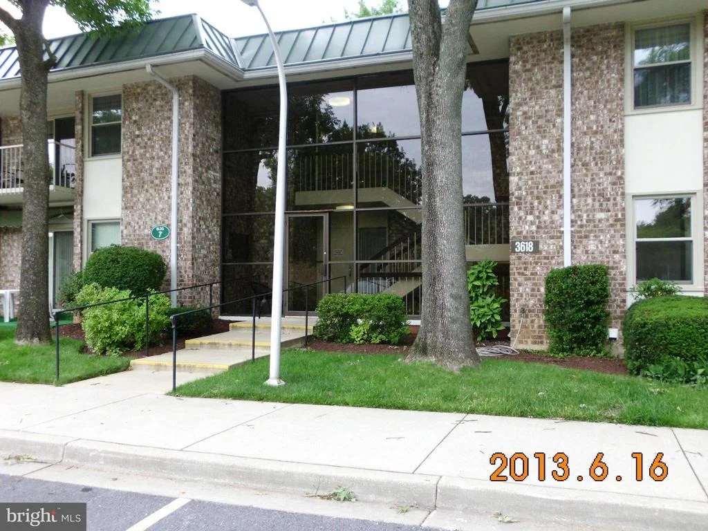 Photo of Unit 72H at 3618 GLENEAGLES DRIVE