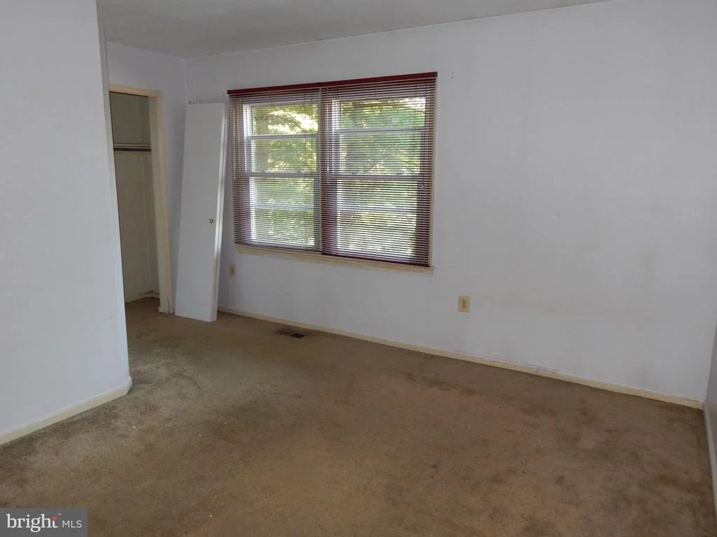 Photo of 512 ELLSWORTH DRIVE