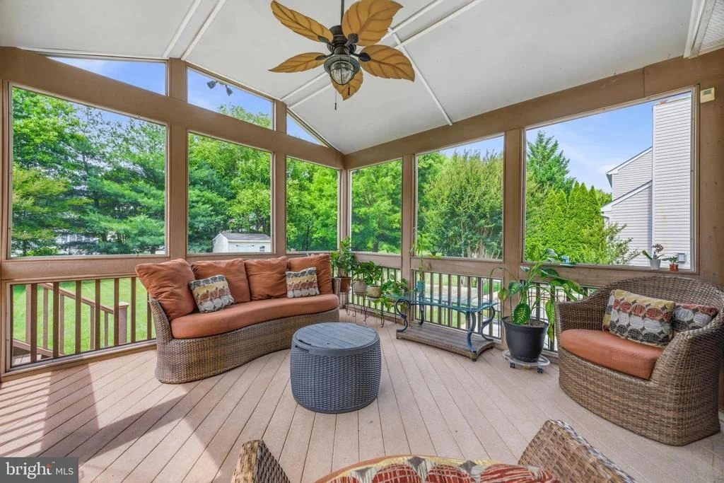 Photo of 2416 VALLEY BROOK LANE