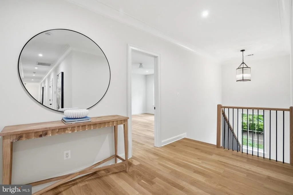 Photo of 1142 CAMERON ROAD
