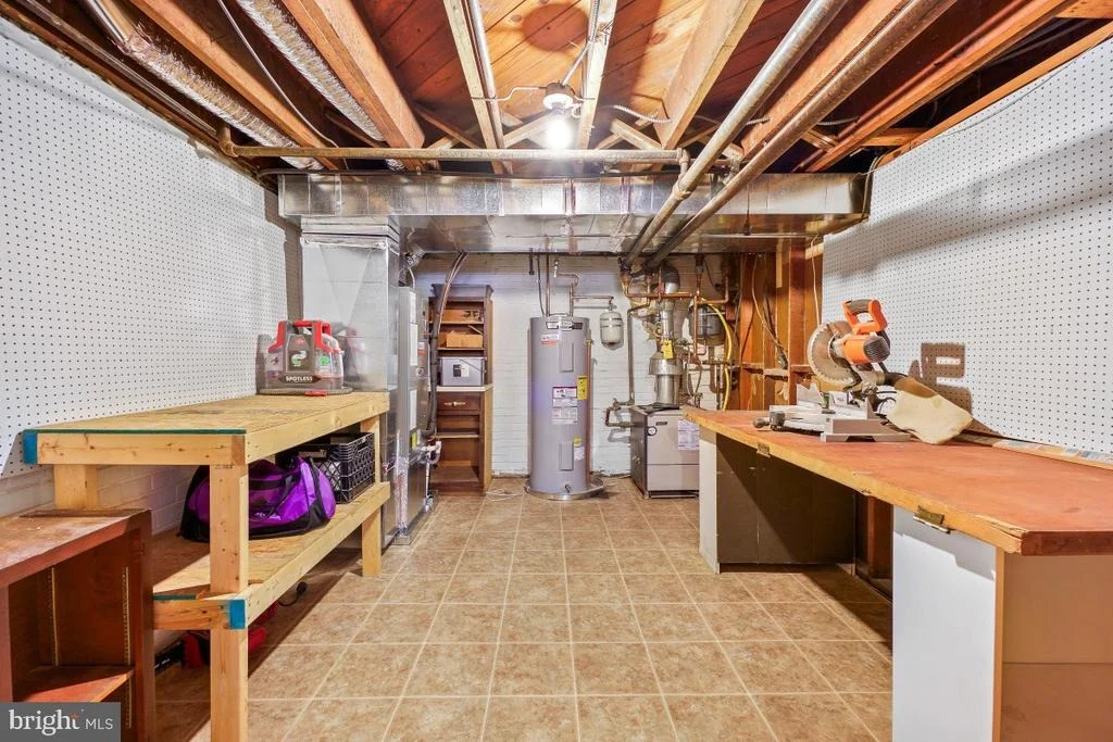 Photo of 6031 3RD STREET NW