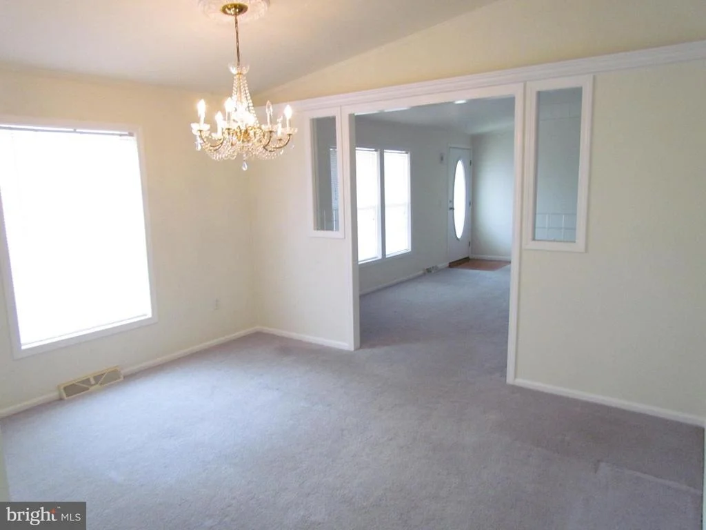 Photo of 402 MOORE PLACE