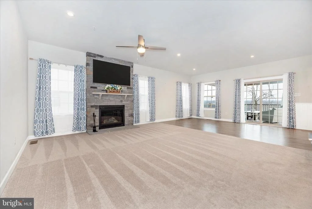 Photo of 7031 EAGLEHEAD DRIVE