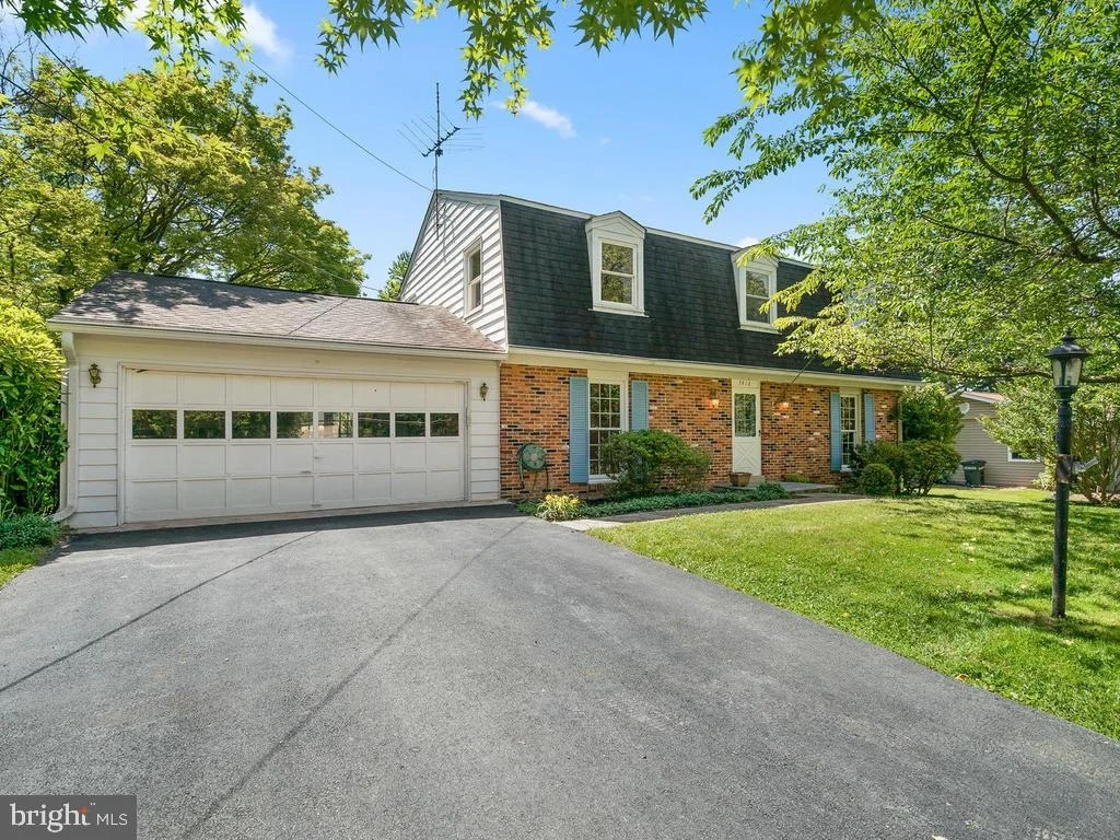 Photo of 7412 MILLER FALL ROAD