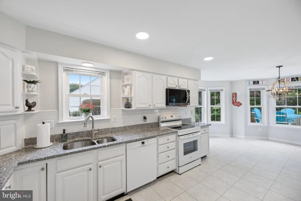 Photo of 1113 MEADOWGREEN DRIVE