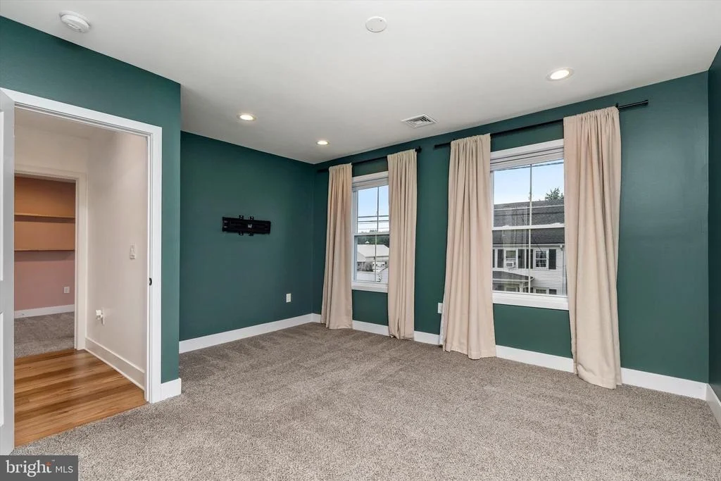 Photo of 25015 MOUNT PLEASANT