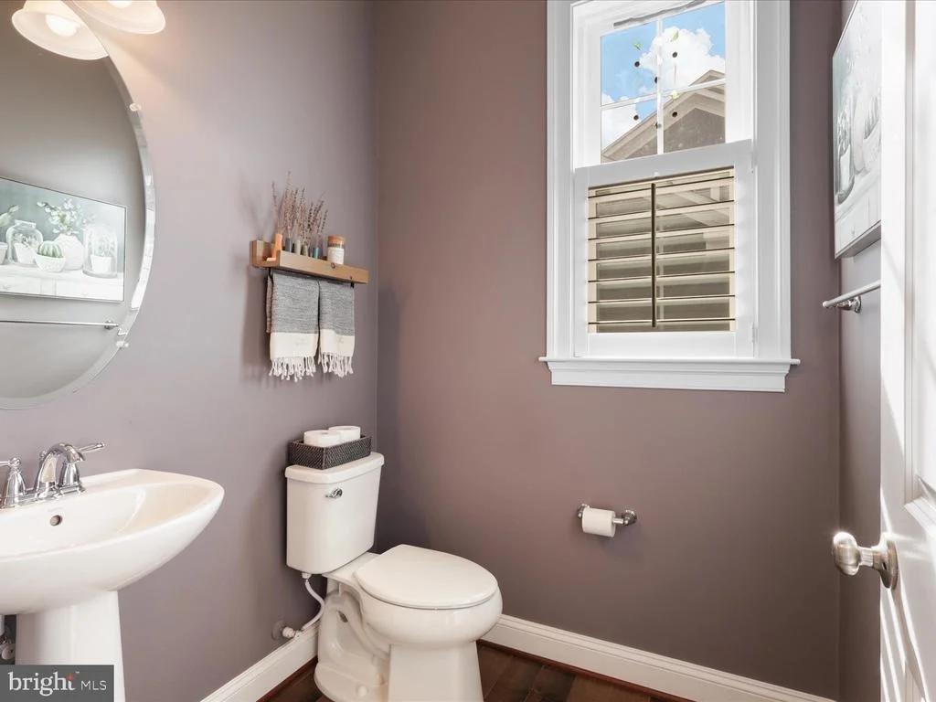 Photo of 25970 LIQUIDAMBAR LANE
