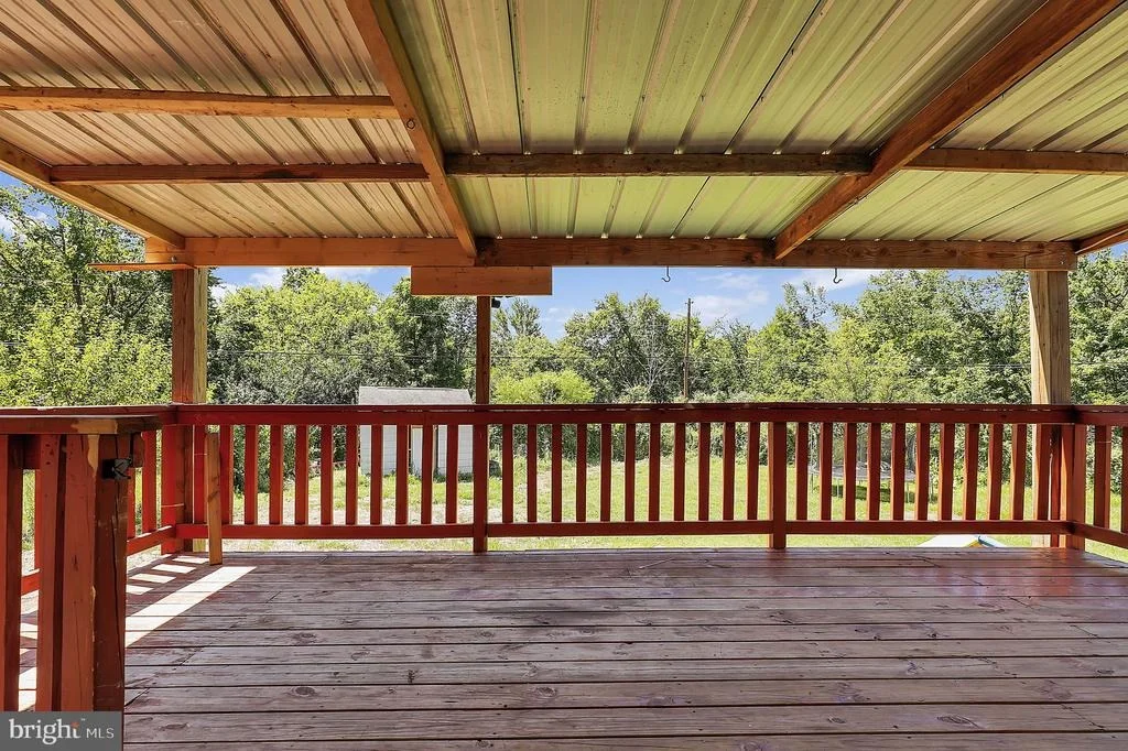 Photo of 6621 WILLIS LANE