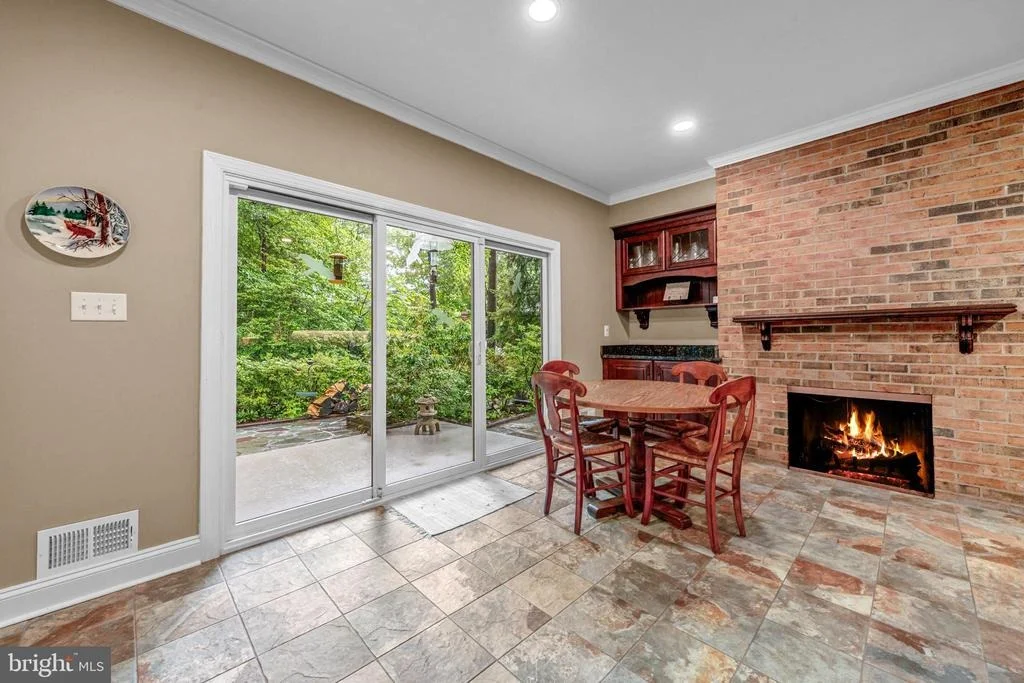 Photo of 1502 HIGHWOOD DRIVE