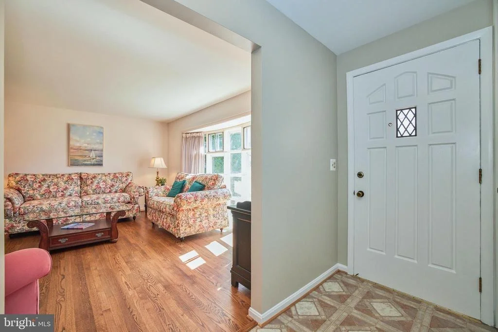 Photo of 7456 MADEIRA PLACE